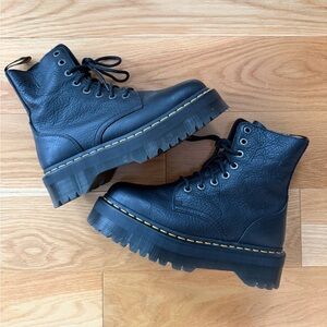 Dr. Martens Jadon III Boots Lace Up Black Leather Platform Women’s 9 Men’s 8